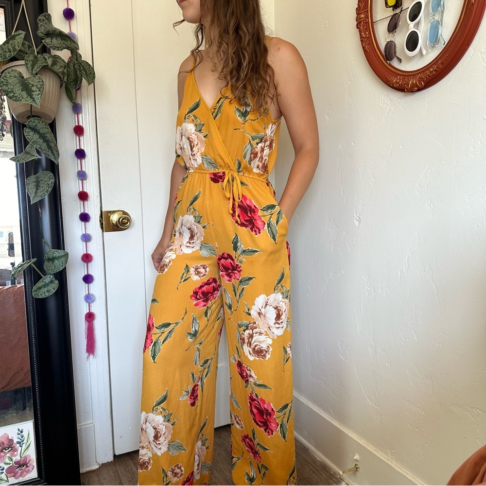 Xhilaration Flowy Floral Jumpsuit